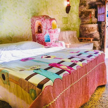 בית חווה Econature Dagaio Handmade Paradise *